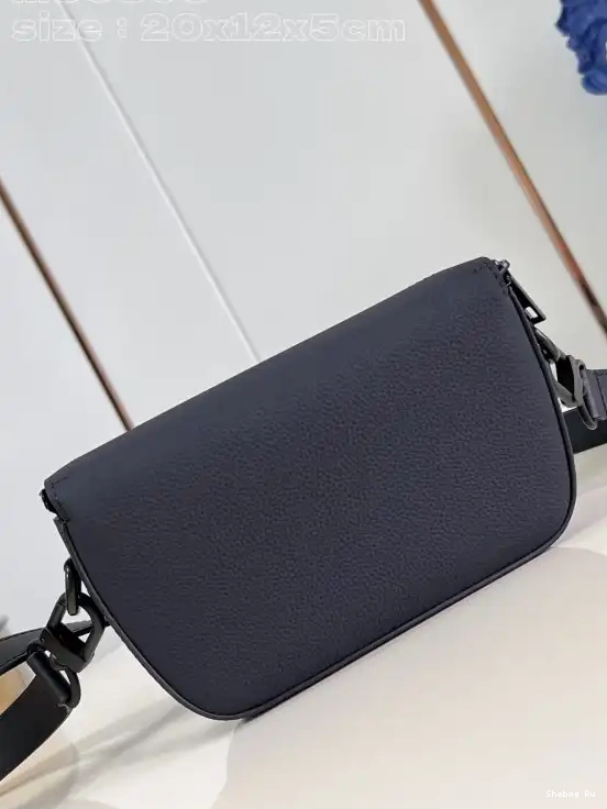 Wearable VUITTON Wallet-20*12*5.5CM LOUIS Pilot 0514